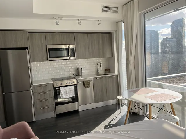 Additional image 8 of 28 Wellesley St Unit 2601