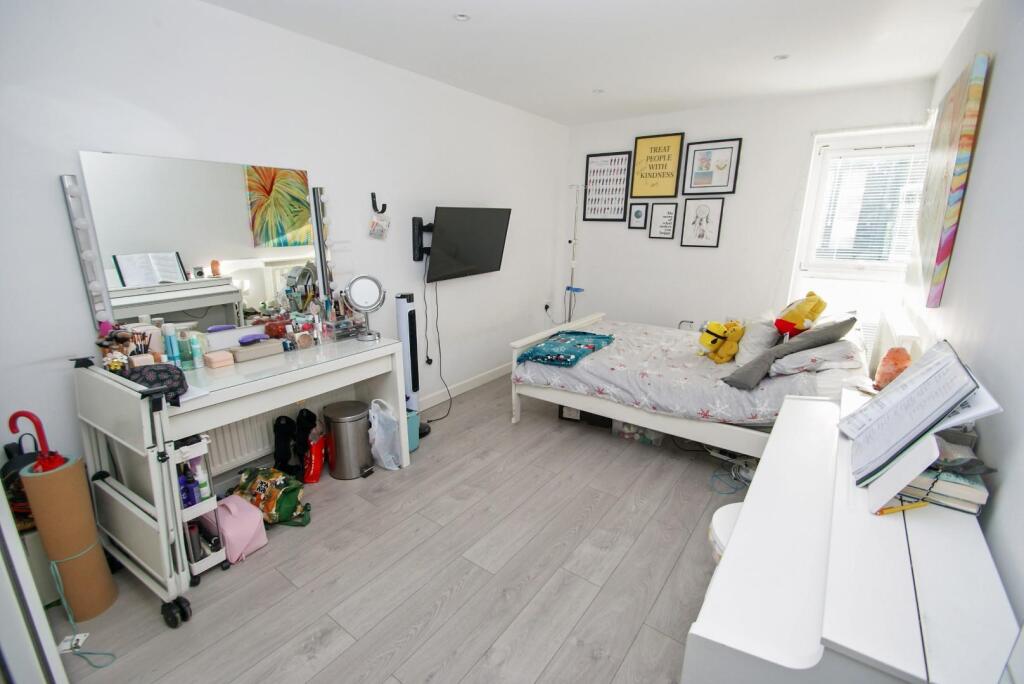 Additional image 8 of Heath Row, Bishop's Stortford