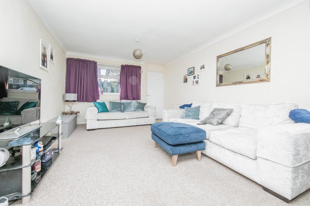 Additional image 4 of Gilderdale Close, Colchester