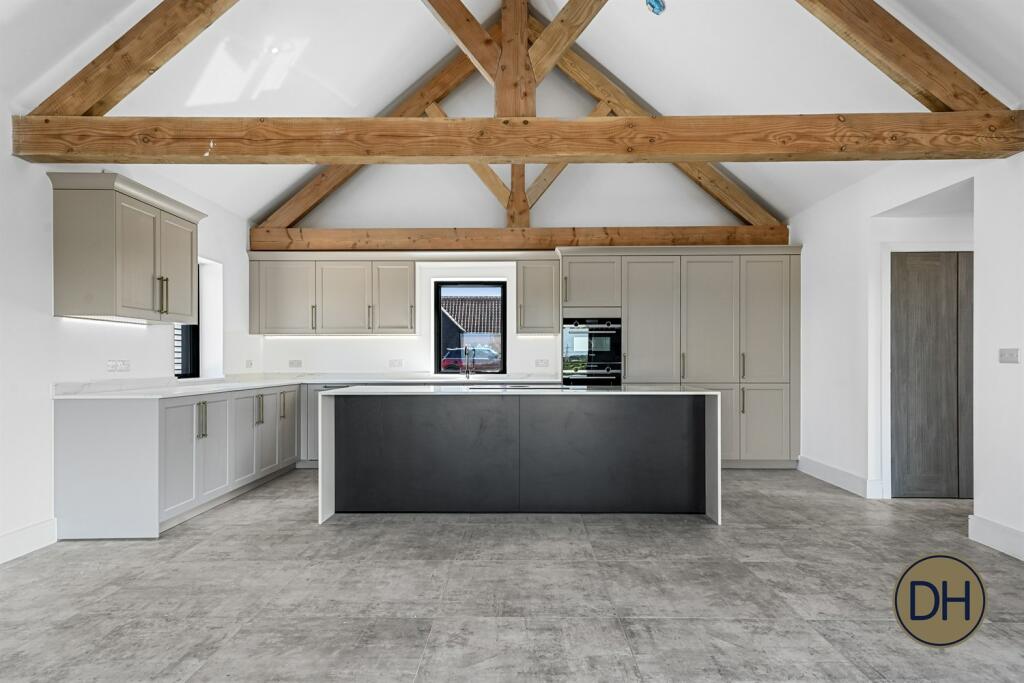 Additional image 3 of Cutlers Green Farm, Thaxted, Essex CM6