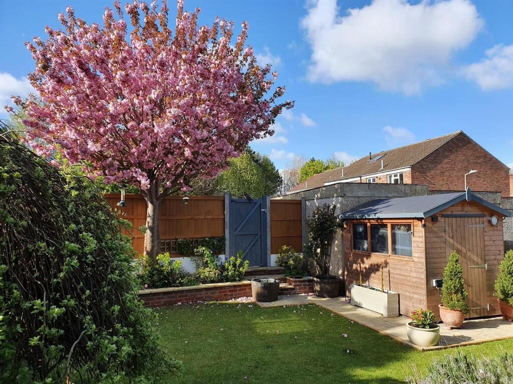 Additional image 2 of Costead Manor Road, Brentwood