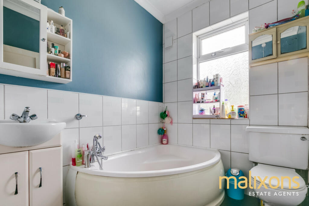 Additional image 7 of Pembroke Road, Mitcham, CR4