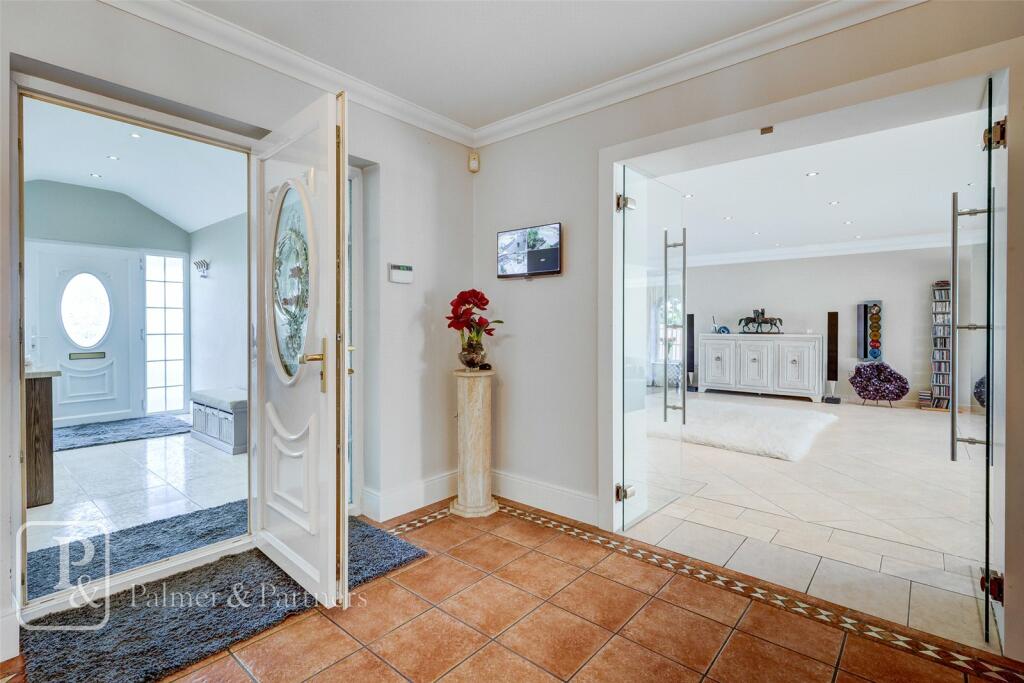 Additional image 7 of Dumont Avenue, St. Osyth, Clacton-on-Sea, Essex, CO16