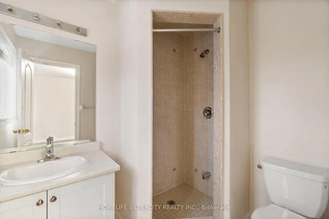 Additional image 29 of 78 New Pines Tr