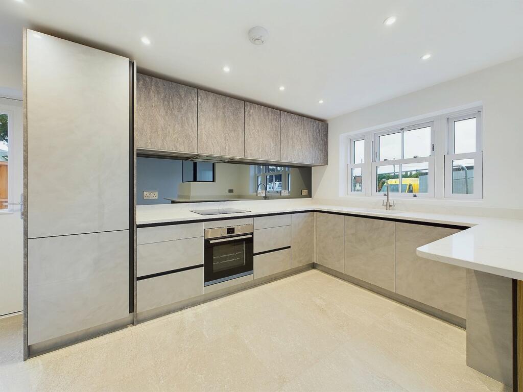 Additional image 2 of Hatfield Road, Witham, CM8