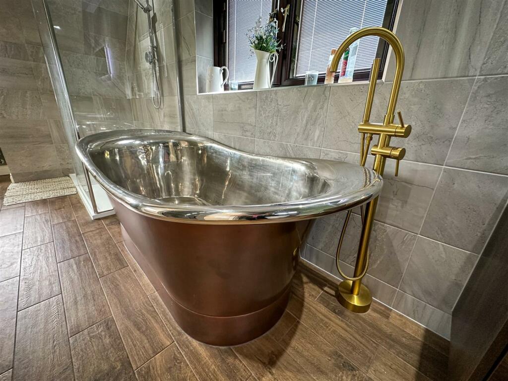 Additional image 28 of Southcliff Park, East Clacton