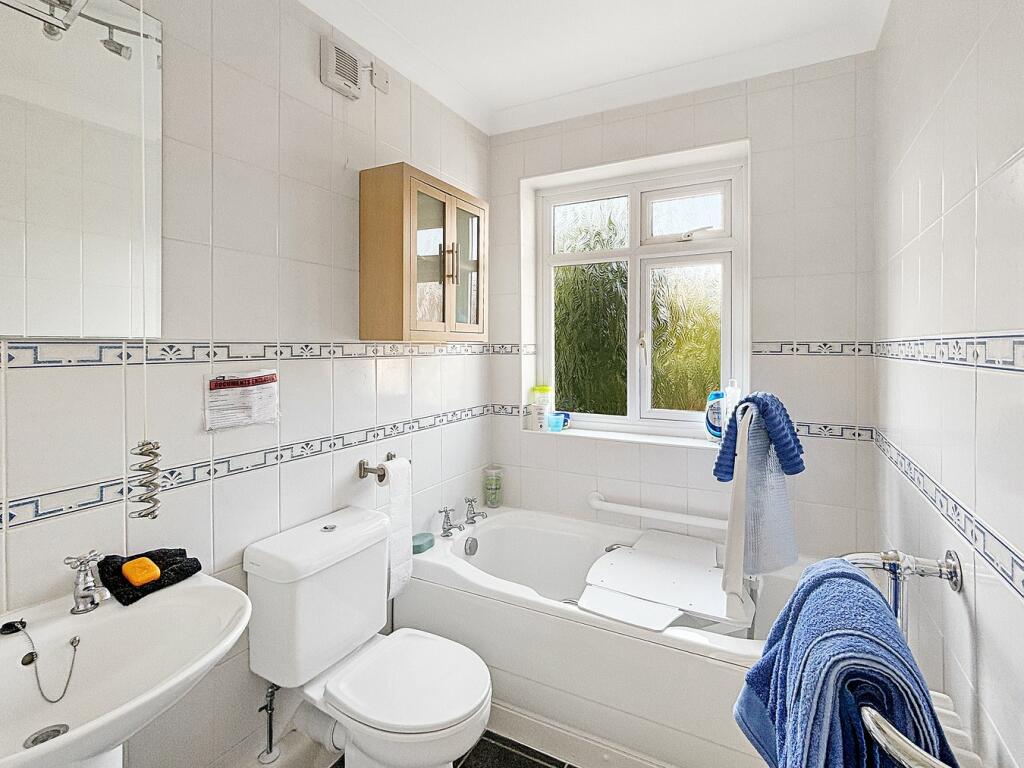 Additional image 10 of Albert Gardens, Clacton-on-Sea, Clacton, CO15