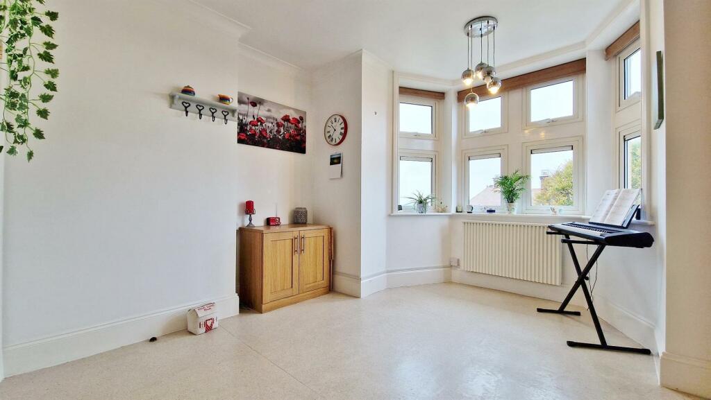 Additional image 11 of The Grand, The Esplanade, Frinton-on-Sea