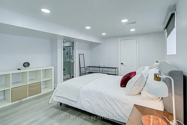 Additional image 24 of 1228 Victoria Park Ave