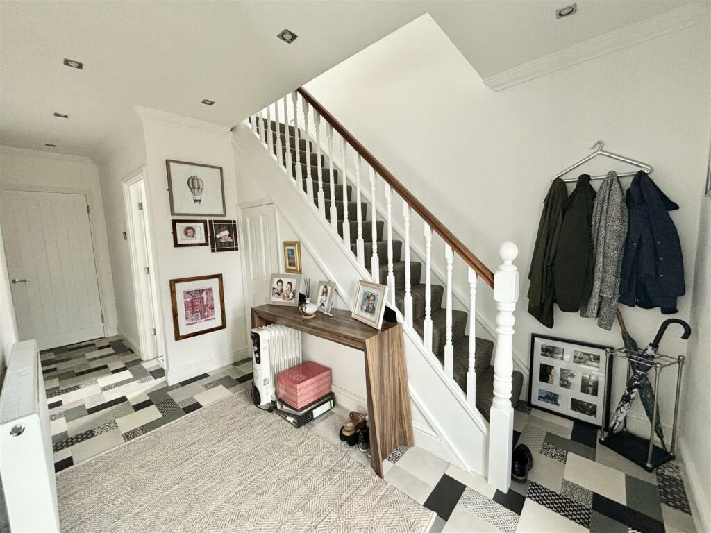 Additional image 17 of Vauxhall Drive, Braintree