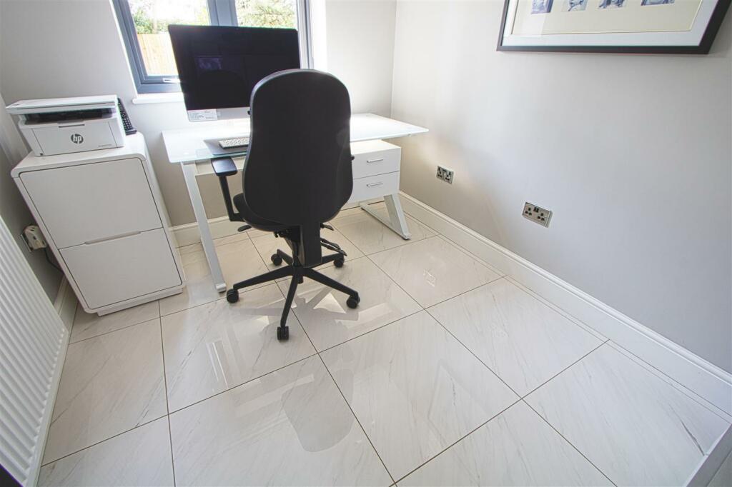 Additional image 9 of Meade Road, Billericay