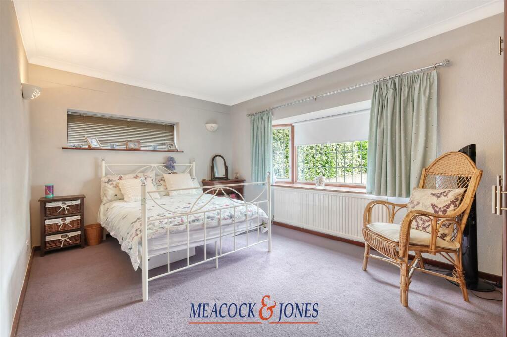 Additional image 13 of Mores Lane, Pilgrims Hatch, Brentwood