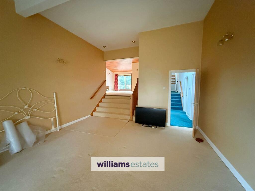 Additional image 21 of Ruthin Road, Gwernymynydd, Mold