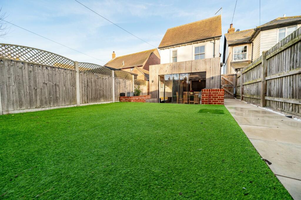 Additional image 24 of Gore Terrace, Rayne, Braintree