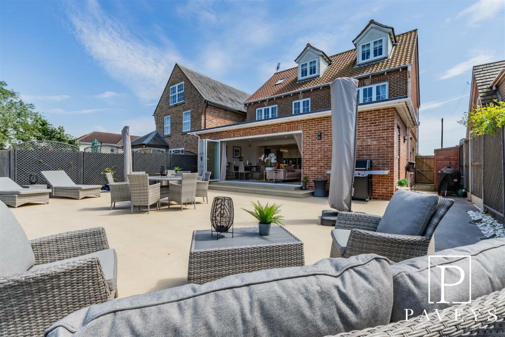 Additional image 6 of Kirby Road, Walton On The Naze