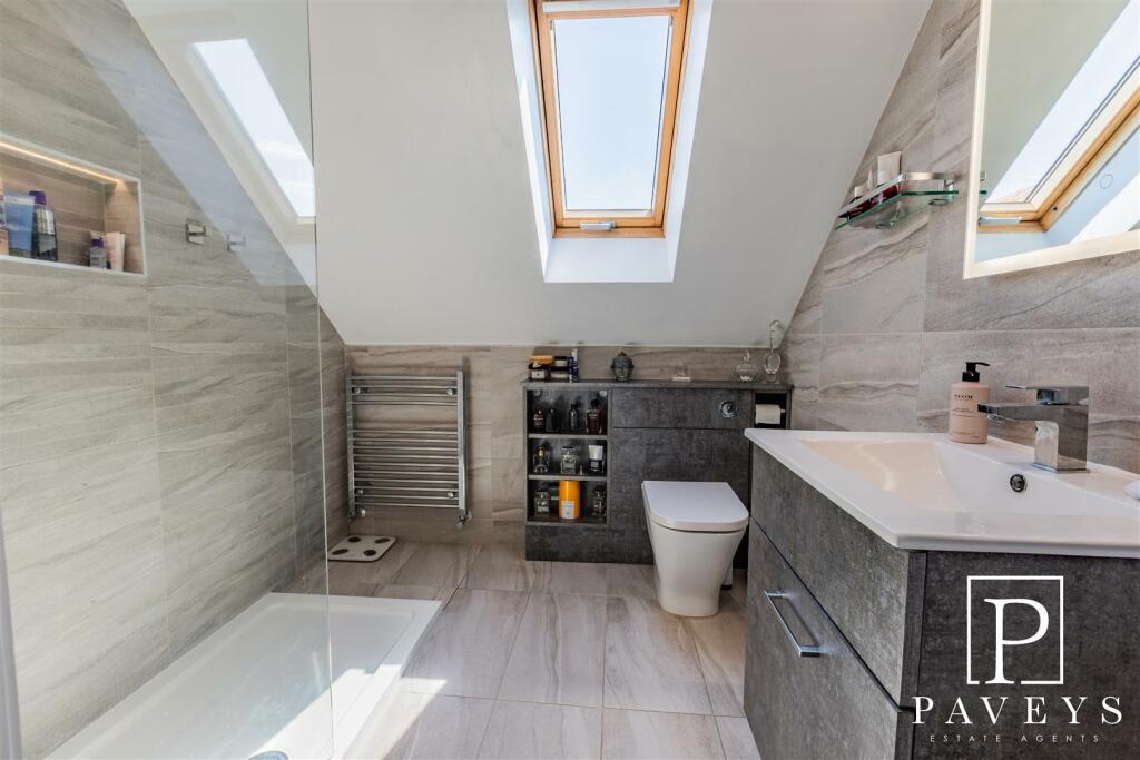 Additional image 20 of Kirby Road, Walton On The Naze