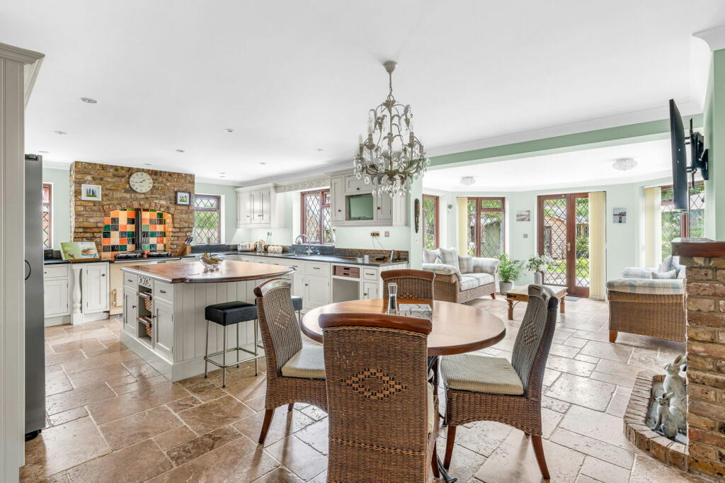 Additional image 4 of Ferry Road, North Fambridge, Chelmsford, CM3 6LS