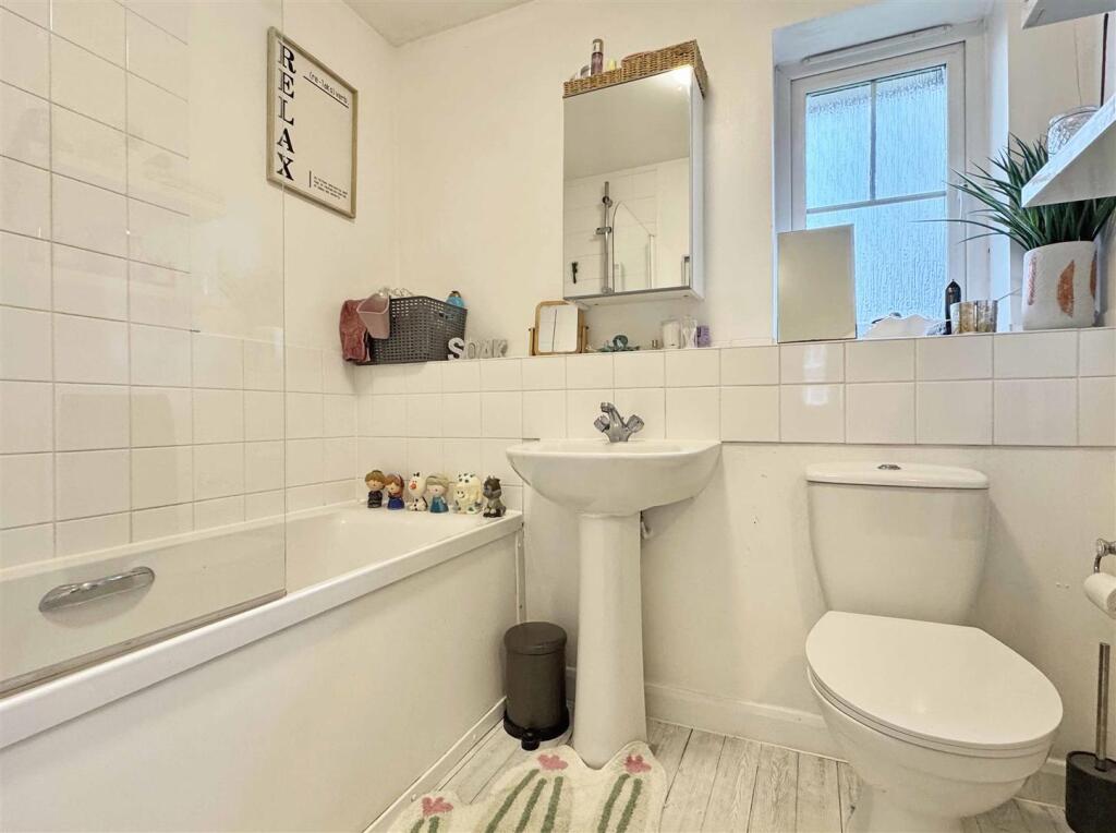 Additional image 13 of Shimbrooks, Great Leighs, Chelmsford