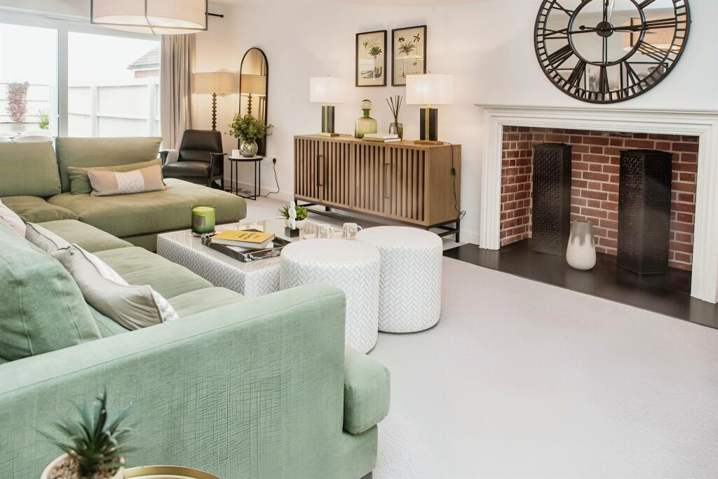 Additional image 4 of Manningtree Park, Mistley, Manningtree