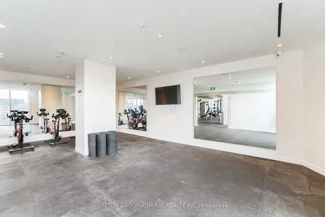 Additional image 30 of 135 East Liberty St Unit 1003