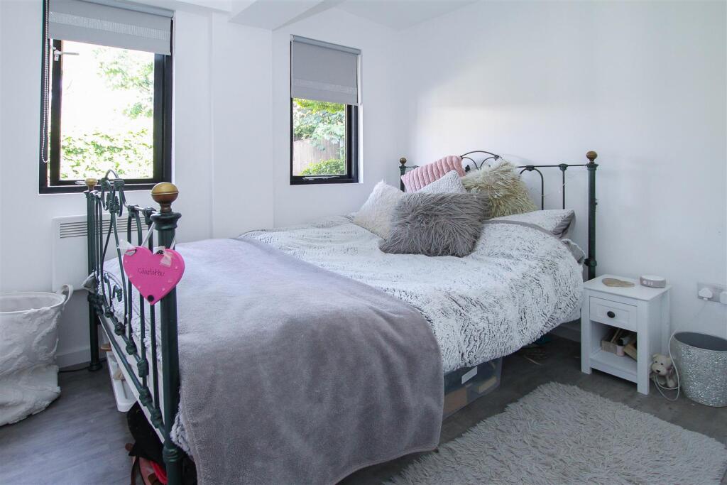 Additional image 17 of Barn Mead, Doddinghurst, Brentwood