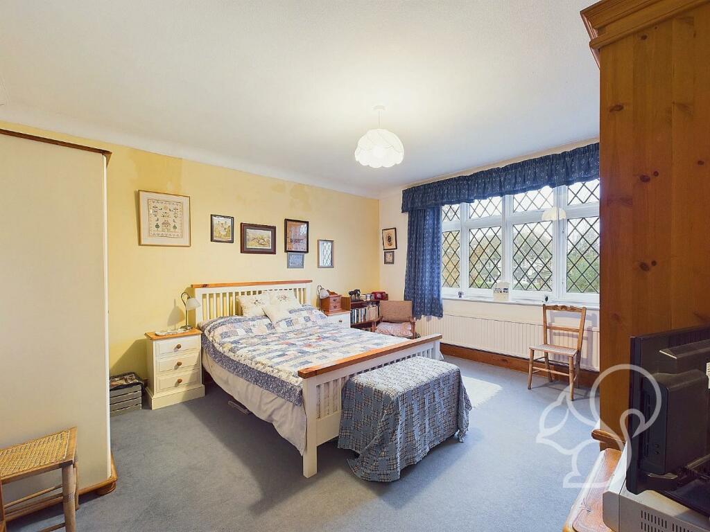 Additional image 18 of Shrub End Road, Colchester