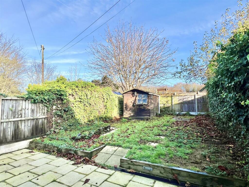 Additional image 19 of Dukes Lane, Chelmsford