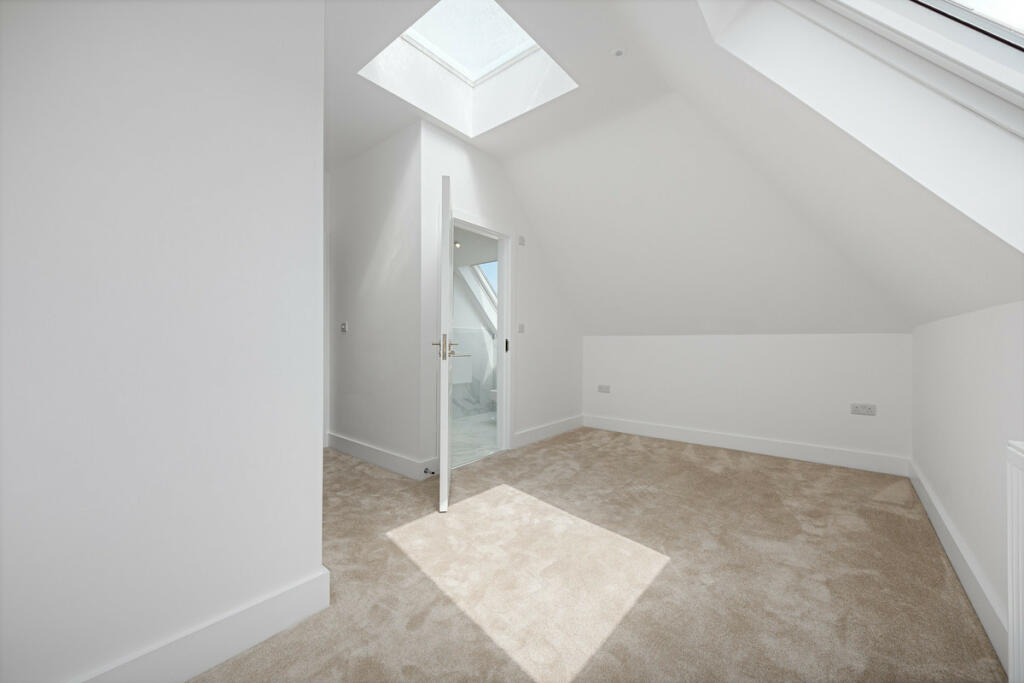 Additional image 14 of Briton Hill, South Croydon, CR2