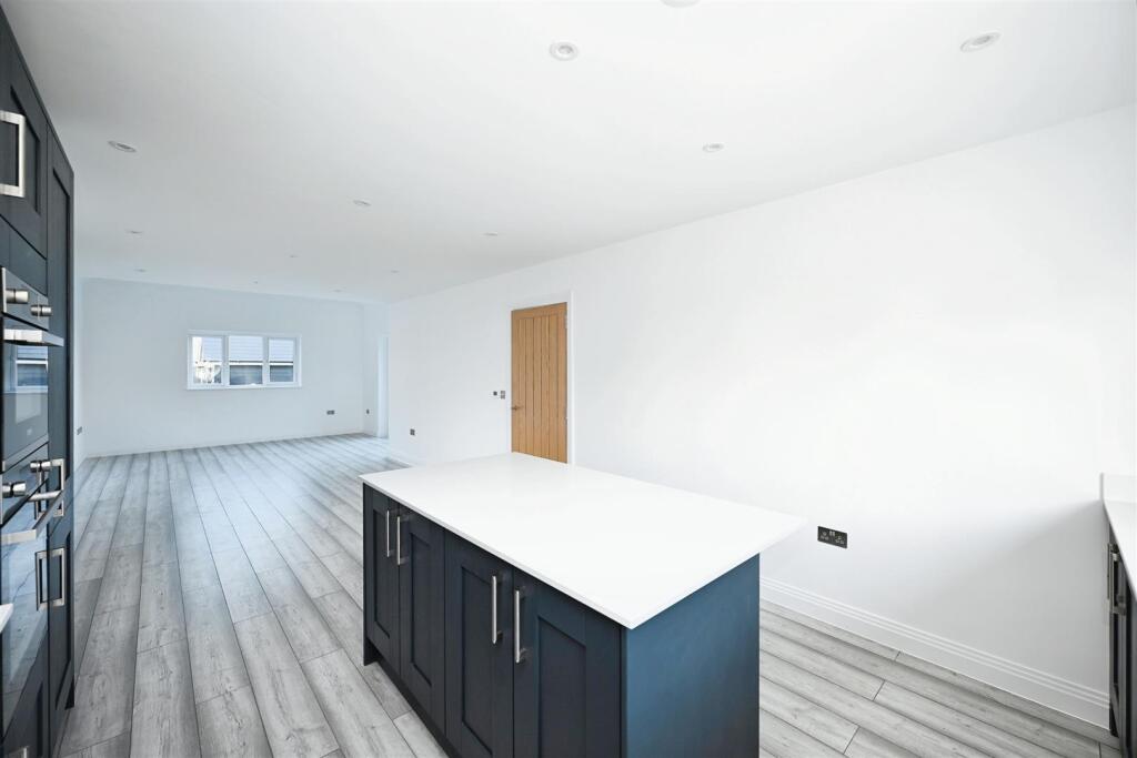 Additional image 7 of Sunnyside, Stoney Hills, Burnham-On-Crouch