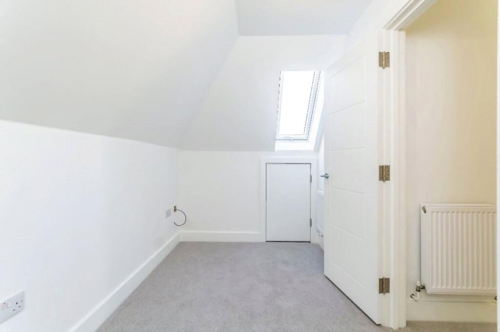 Additional image 9 of Croham Valley Road, South Croydon, CR2