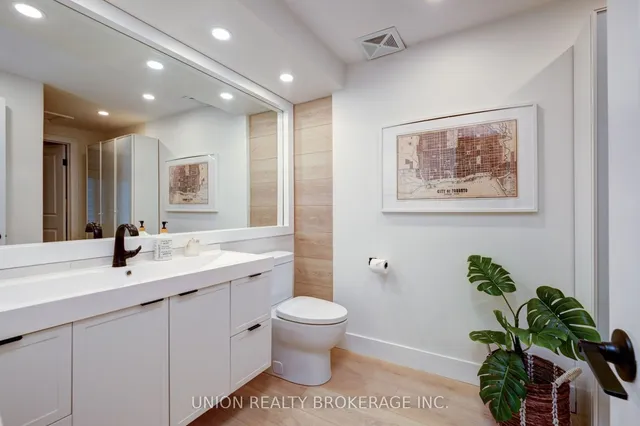 Additional image 21 of 26 Livingston Rd Unit 102