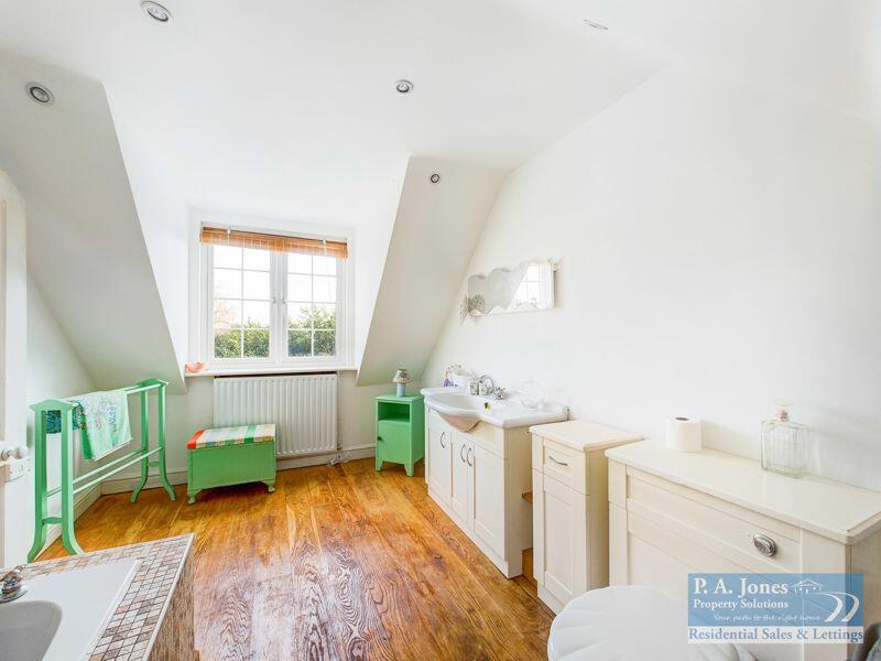 Additional image 18 of HIGHVIEW, CATERHAM