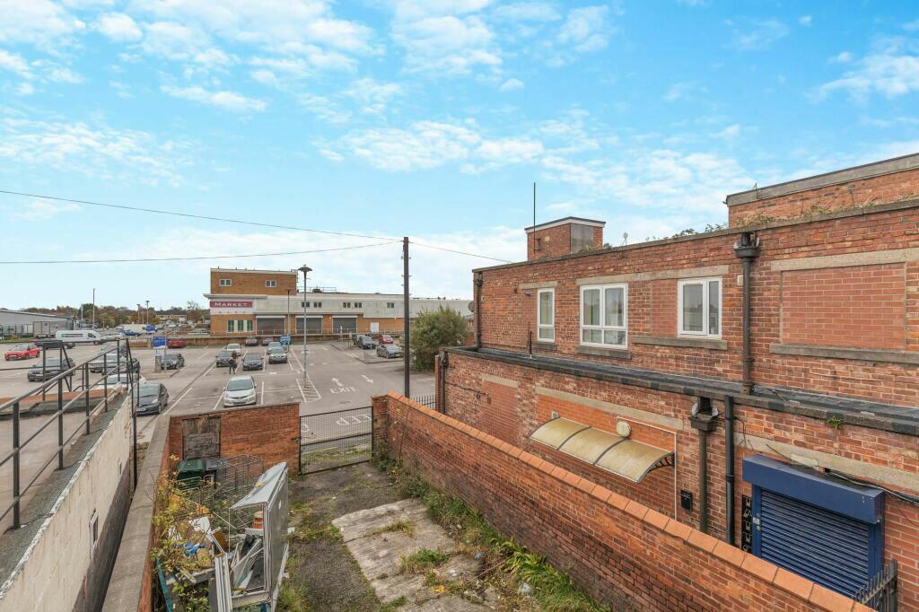 Additional image 18 of Whitby Road, Ellesmere Port, Cheshire, CH65 8AB