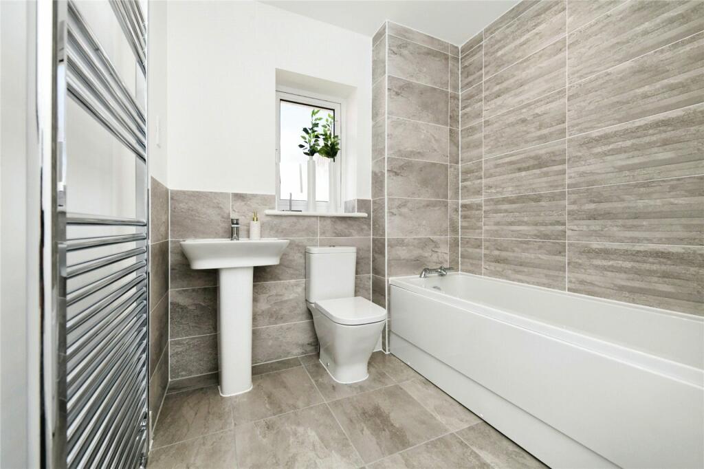 Additional image 9 of Brookfield Park, Southminster Road, Burnham On Crouch, CM0