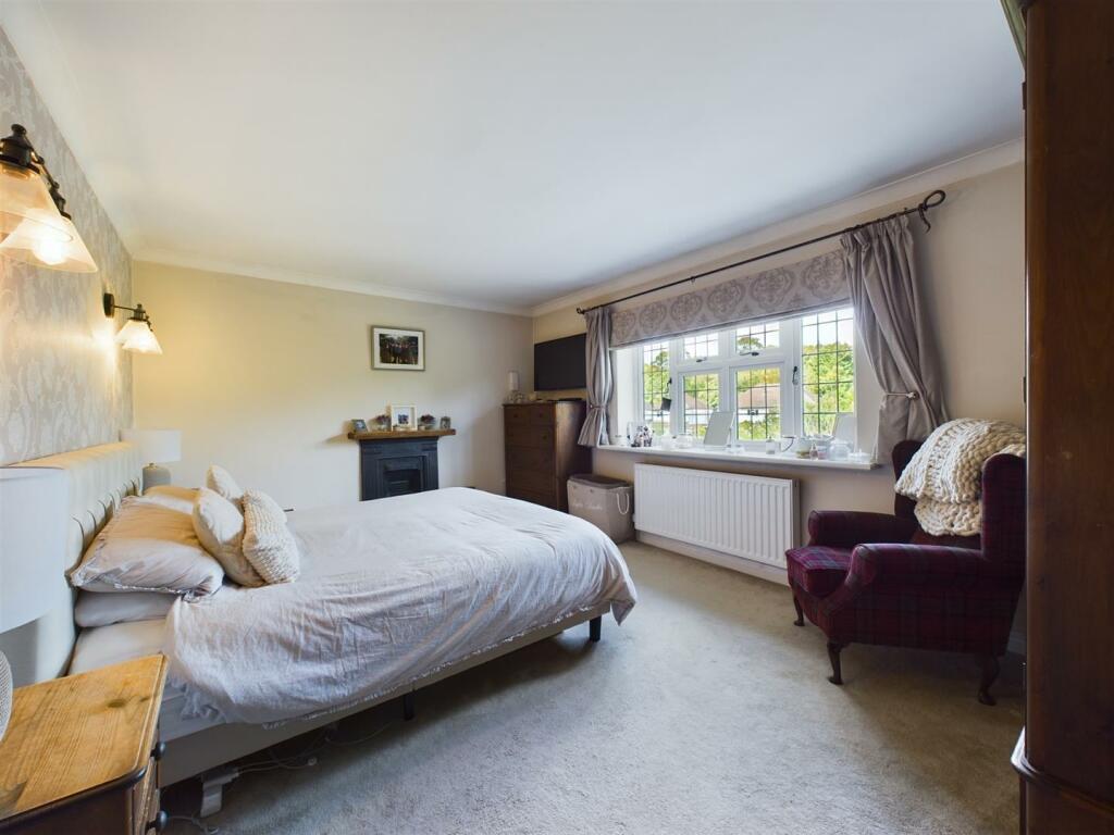 Additional image 12 of Lackford Road, Chipstead, Coulsdon