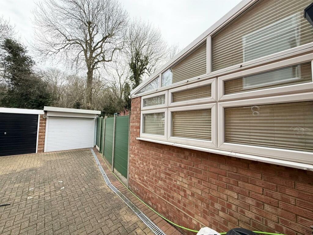 Additional image 13 of Newlands Close, Hutton, Brentwood