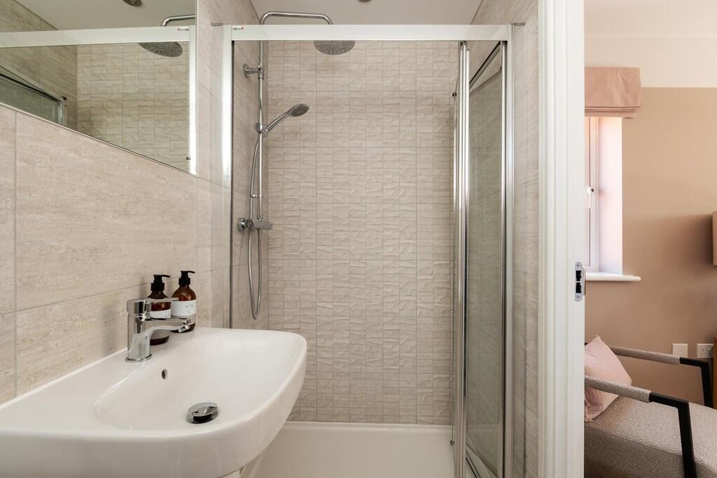 Additional image 9 of Elm Tree Avenue, 
Frinton on Sea, 
Essex,
CO13 0GR