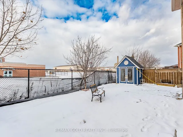 Additional image 35 of 21 Milkweed Cres