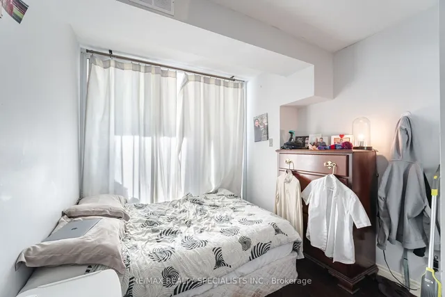 Additional image 23 of 10 QUEENS Quay Unit 1510