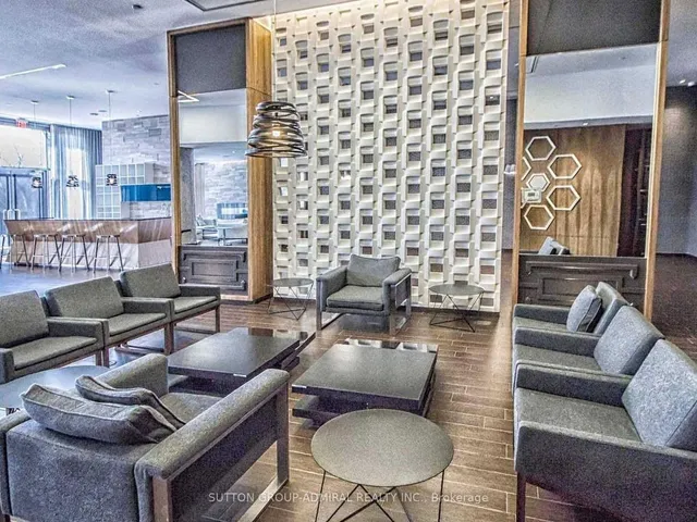 Additional image 39 of 36 Park Lawn Rd Unit 4205