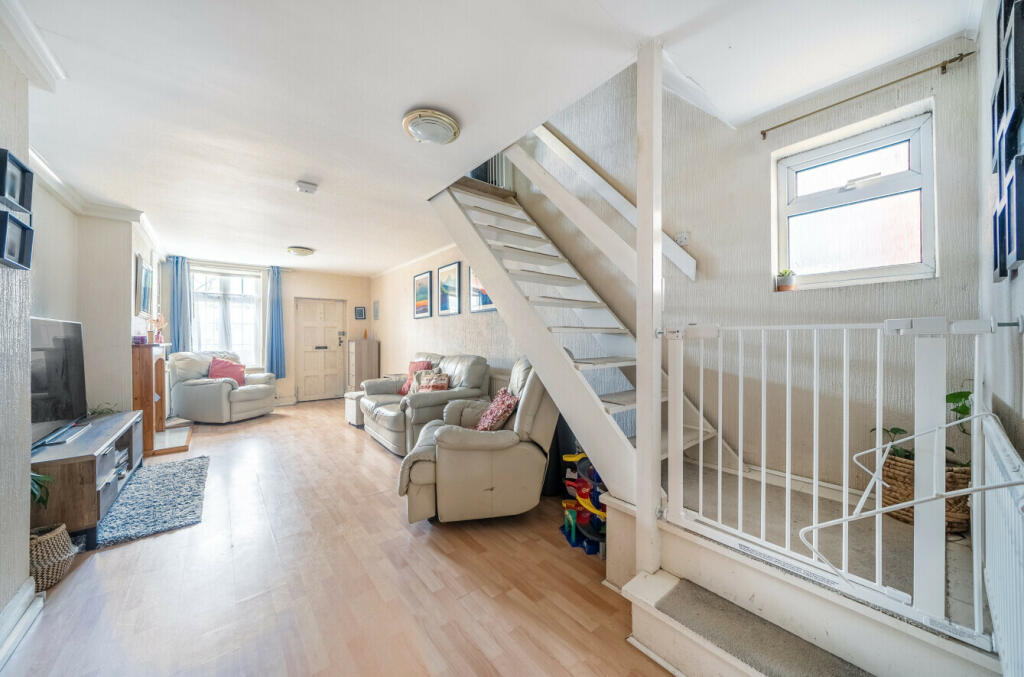 Additional image 4 of Commonside East, Mitcham, CR4