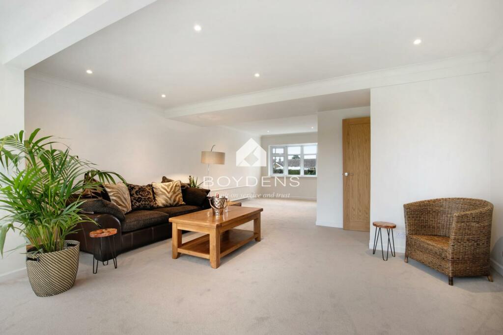 Additional image 5 of POINT CLEAR ROAD, POINT CLEAR