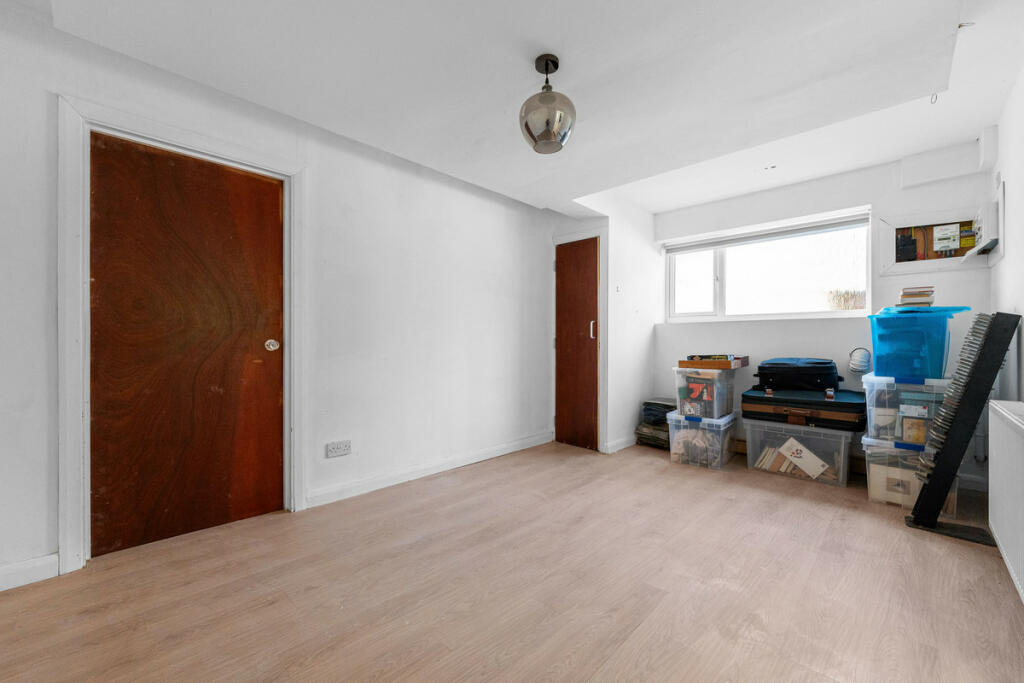 Additional image 9 of Chaldon Common Road, Caterham, CR3