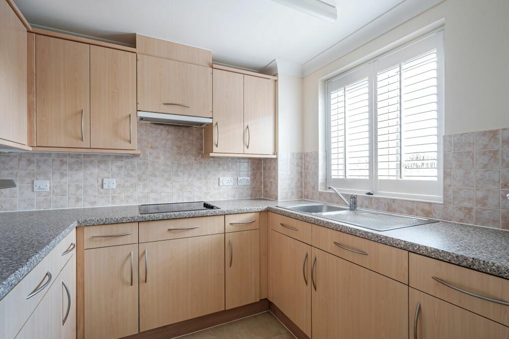 Additional image 5 of Limpsfield Road, Warlingham, CR6