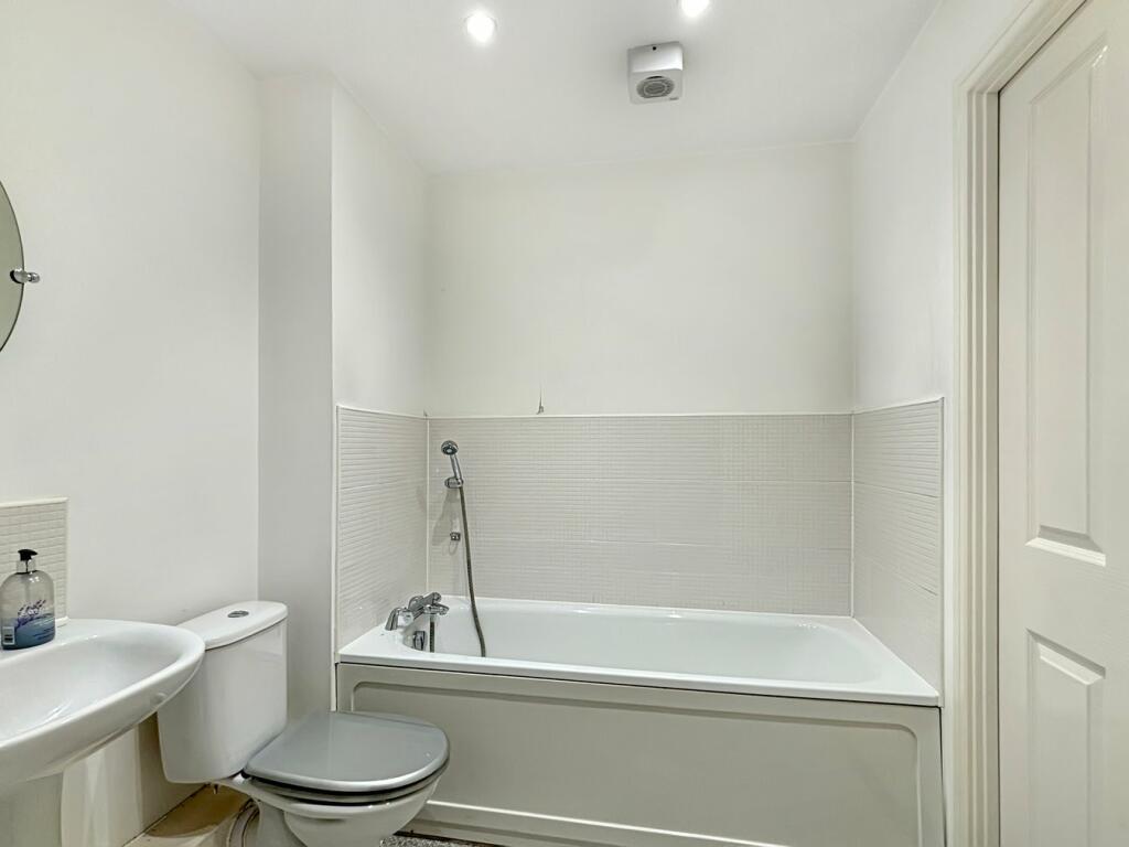 Additional image 9 of Walter Radcliffe Road, Wivenhoe, Colchester, CO7