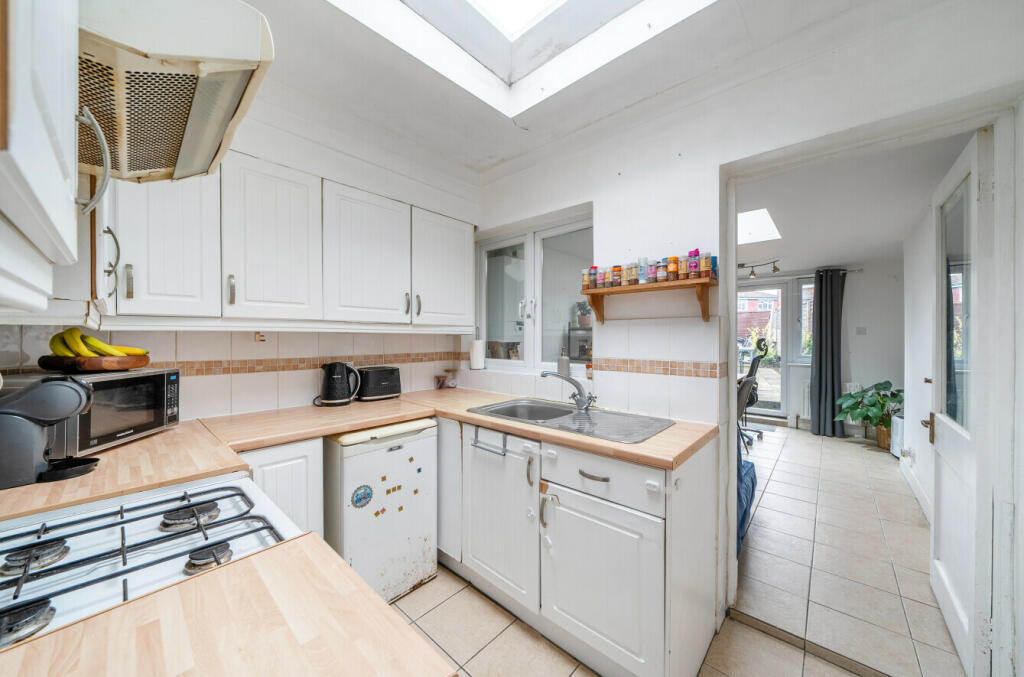 Additional image 5 of Commonside East, Mitcham, CR4