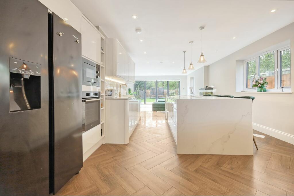 Additional image 6 of Ongar Road, Brentwood, CM15