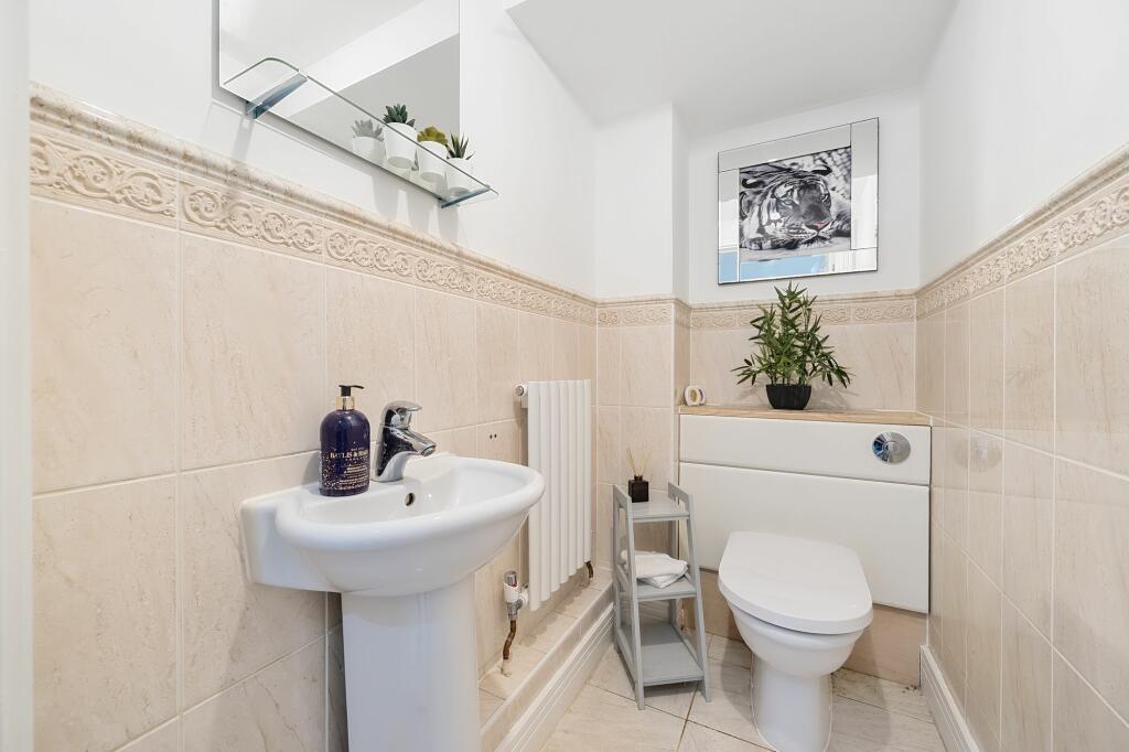 Additional image 22 of West Parkside, Warlingham, CR6