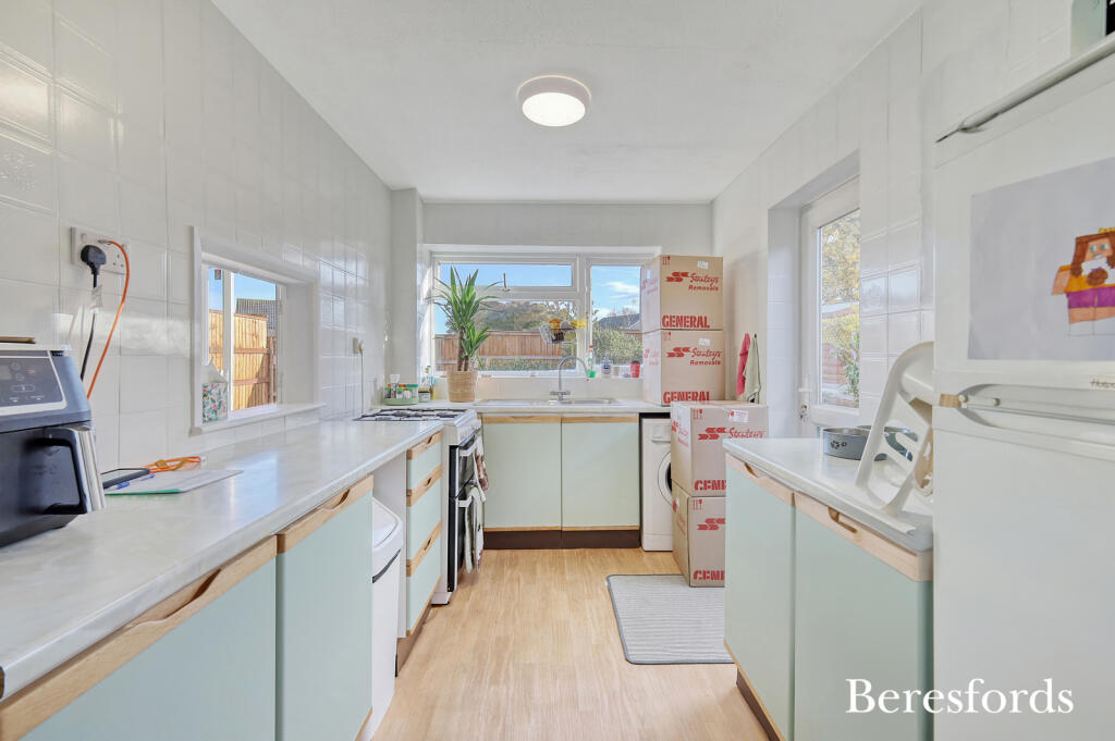 Additional image 5 of The Gardens, Doddinghurst, CM15