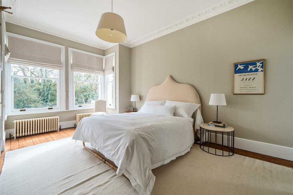 Additional image 19 of How Lane, Chipstead